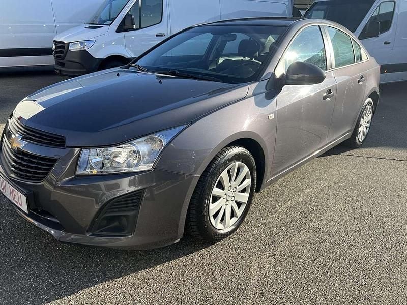 Other Gebraucht 2013 Chevrolet Cruze Limousine | 3.996 € (Fairer Preis) - Bild 1/4