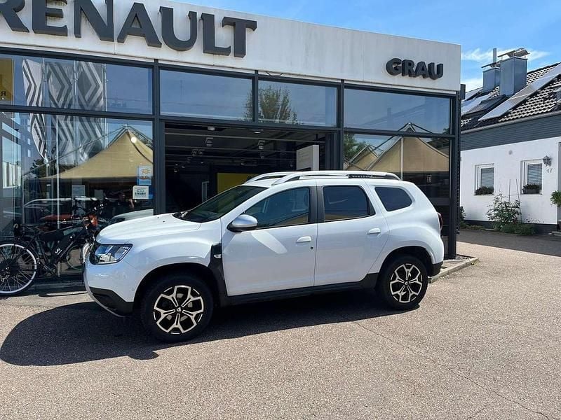 Gletscherweiss Gebraucht 2021 Dacia Duster Prestige SUV | 15.390 € (Guter Preis) - Bild 1/4