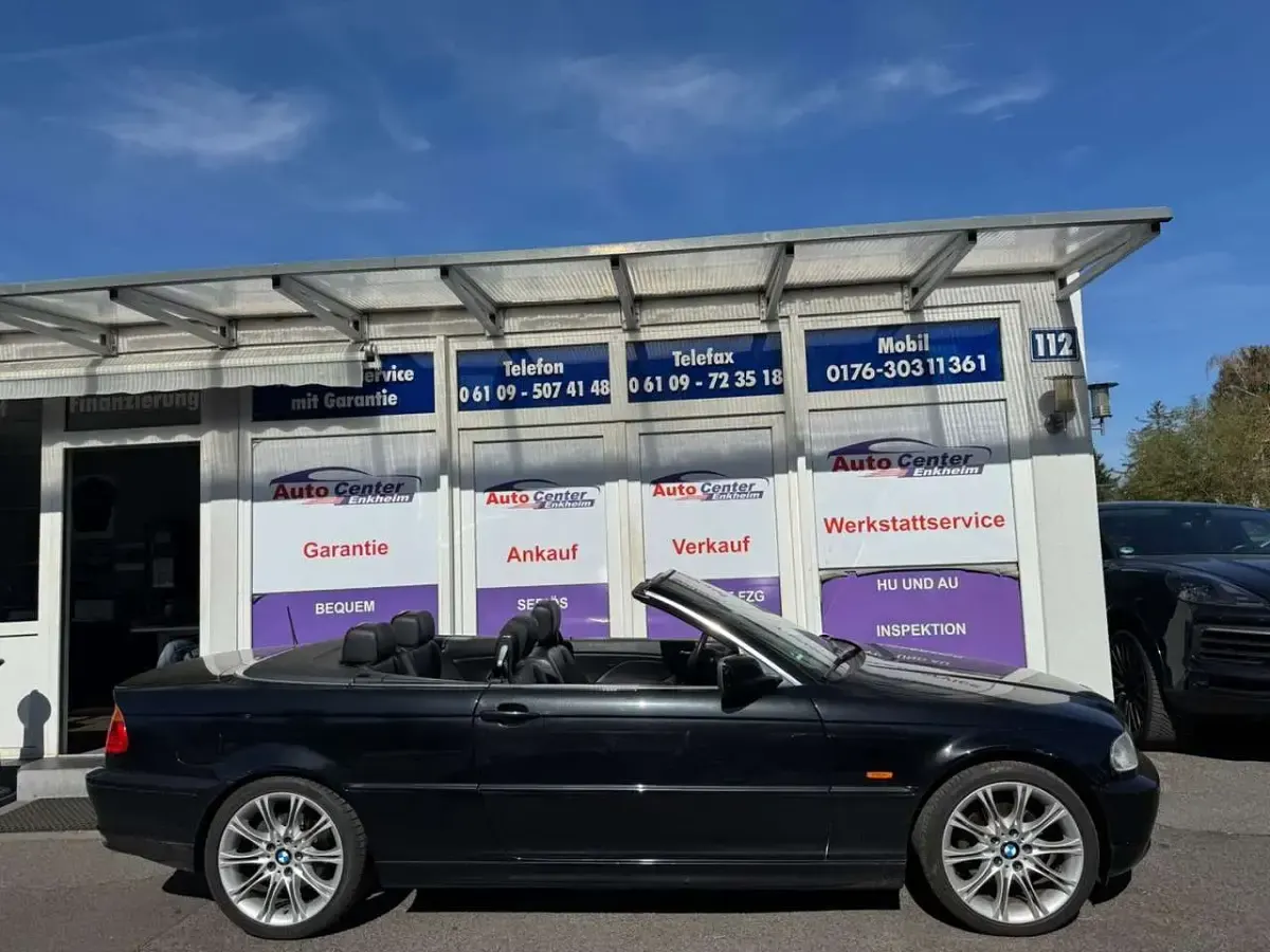 Gebraucht BMW 325 Cabriolet Sport Line 192 PS (141 kW) 2003 Black sapphire metallic Cabrio