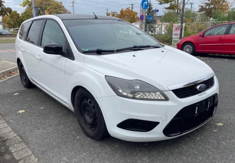 Gebraucht Ford Focus Sport 116 PS (85 kW) 2008 Weiß Kombi