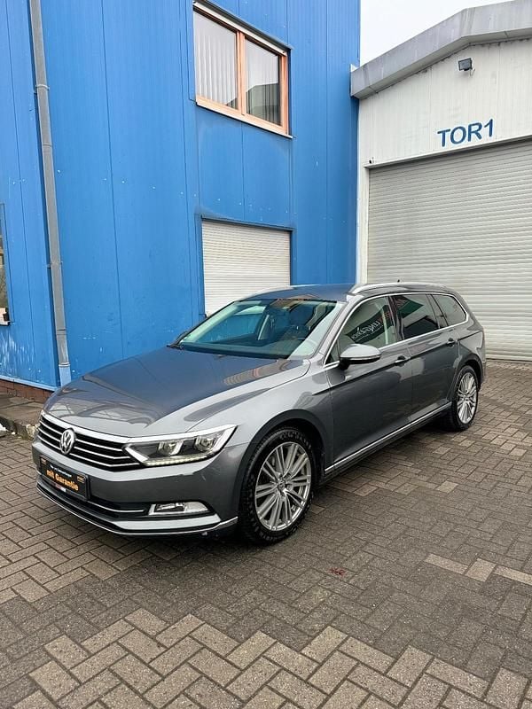 Gebraucht VW Passat Highline 150 PS (110 kW) 2017 Grau Kombi