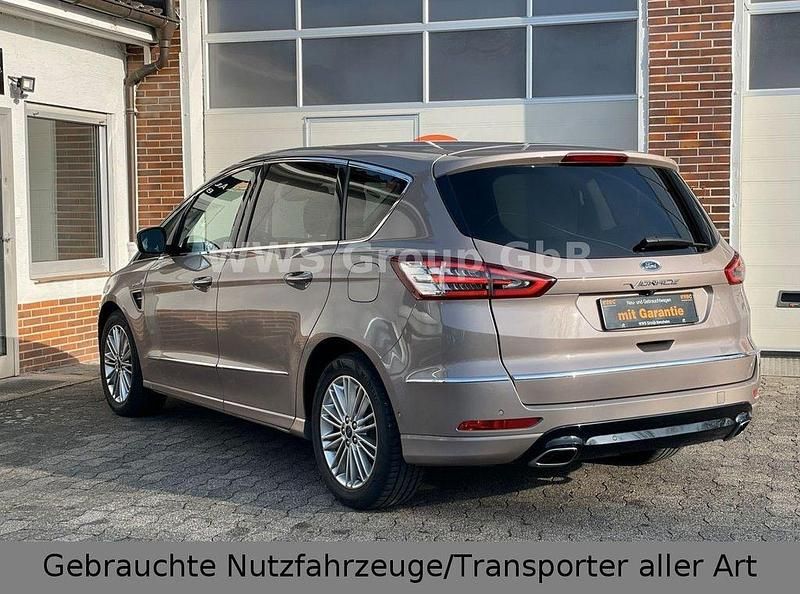 Gebraucht Ford S-MAX Vignale 241 PS (177 kW) 2019 Van / Kleinbus
