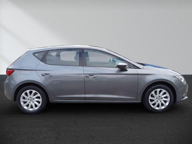 Gebraucht Seat Leon Style 122 PS (89 kW) 2013 Grau Limousine