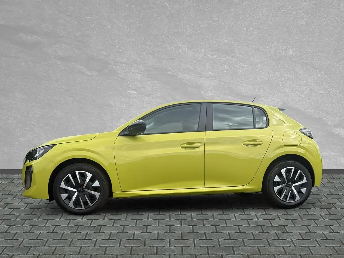 Neu Peugeot 208 Style 101 PS (74 kW) 2026 Agueda gelb Kleinwagen