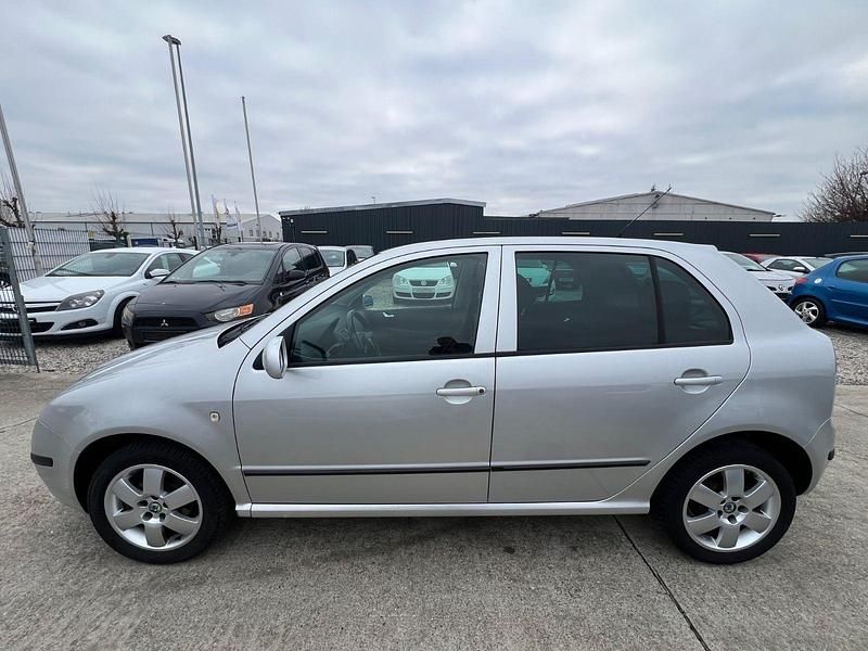 Gebraucht Skoda Fabia Style 75 PS (55 kW) 2007 Silber Kleinwagen