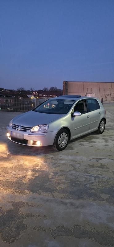 Gebraucht VW Golf V 105 PS (77 kW) 2007 Grau Limousine
