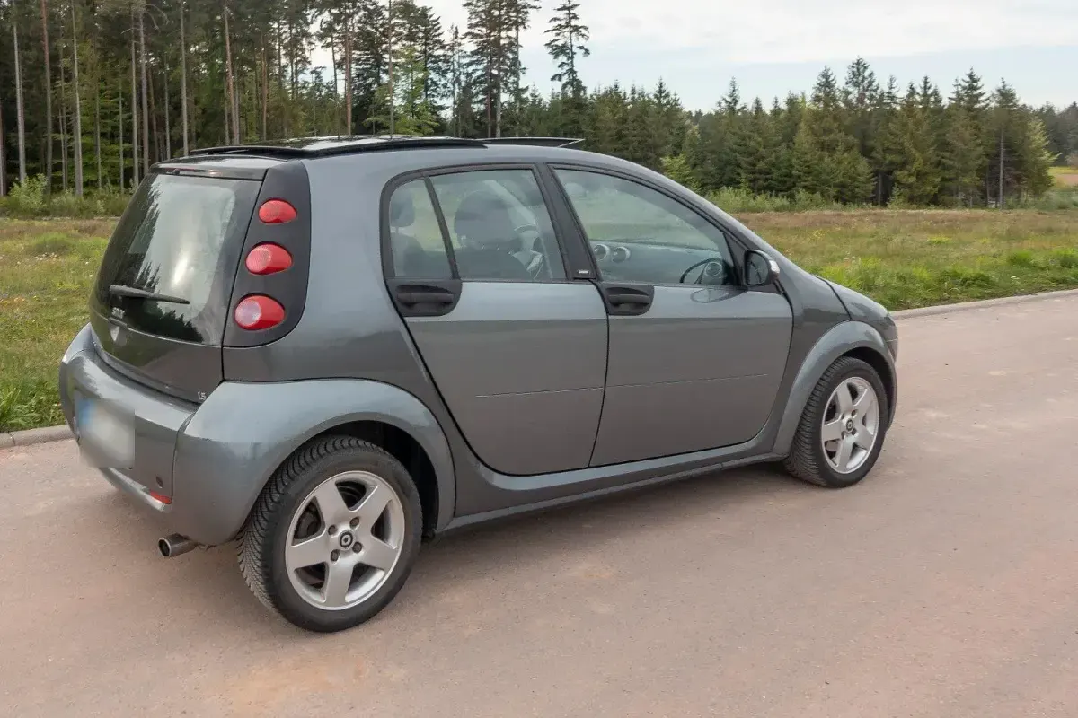 Usata Smart ForFour 109 CV (80 kW) 2005 Grigio Utilitaria