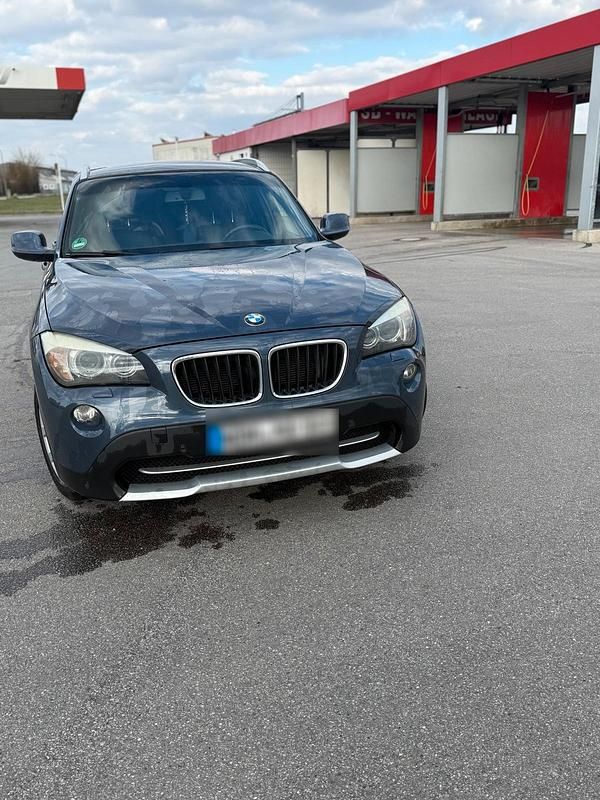 Gebraucht BMW X1 177 PS (130 kW) 2010 Blau SUV