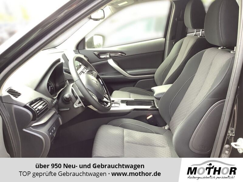 Pantherschwarz (p) Gebraucht 2023 Mitsubishi Eclipse Cross Basis SUV | 27.029 € (Fairer Preis) - Bild 1/4