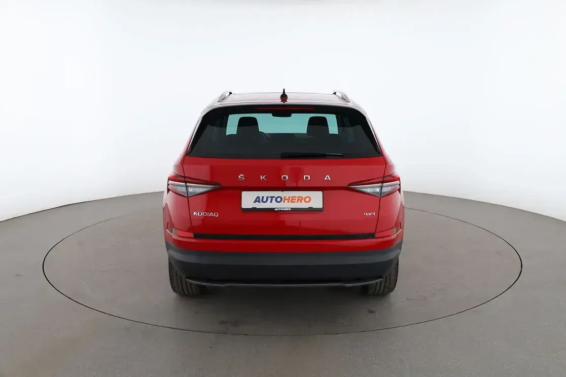 Gebraucht Skoda Kodiaq Tour 200 PS (147 kW) 2022 Rot SUV