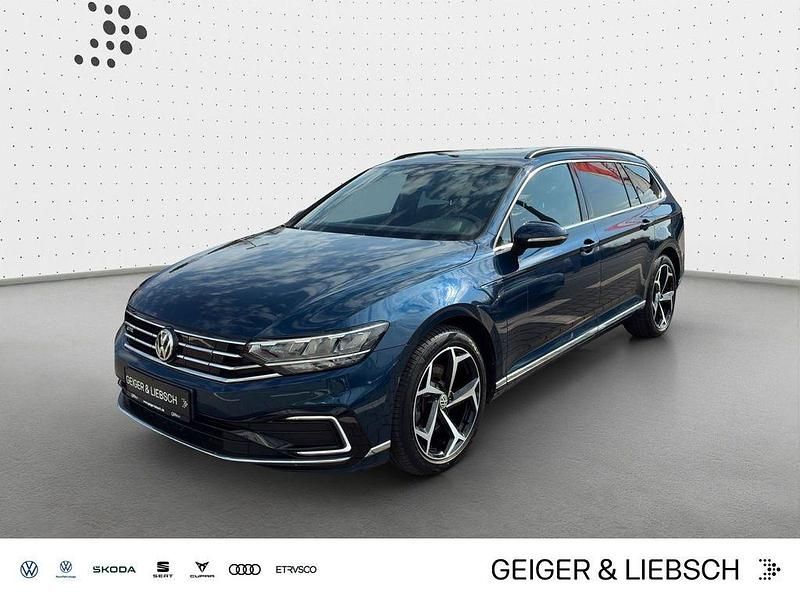 Gebraucht VW Passat GTE 218 PS (160 kW) 2020 Blau Kombi