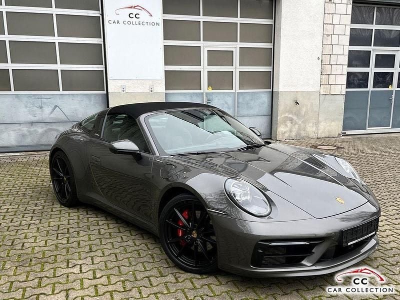 Grau Gebraucht 2021 Porsche 911 Targa 4S Cabrio | 134.888 € (Superpreis) - Bild 1/4