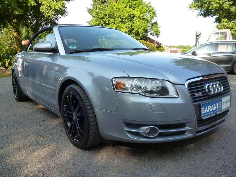 Gebraucht Audi Cabriolet 200 PS (147 kW) 2006 Avussilber perleffekt Cabrio