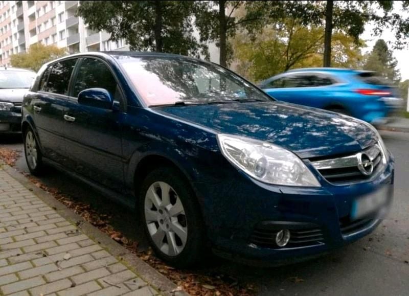 Gebraucht Opel Signum 155 PS (114 kW) 2006 Andere farben Kleinwagen
