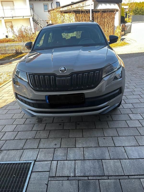Gebraucht Skoda Kodiaq SportLine 190 PS (139 kW) 2019 Grau SUV