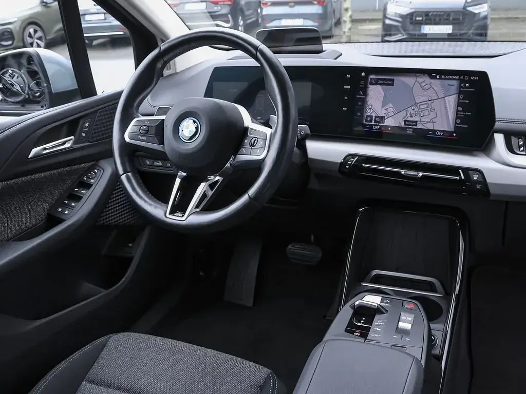 Gebraucht BMW 225 Active Tourer Efficient Dynamics 245 PS (180 kW) 2023 Grau Van / Kleinbus