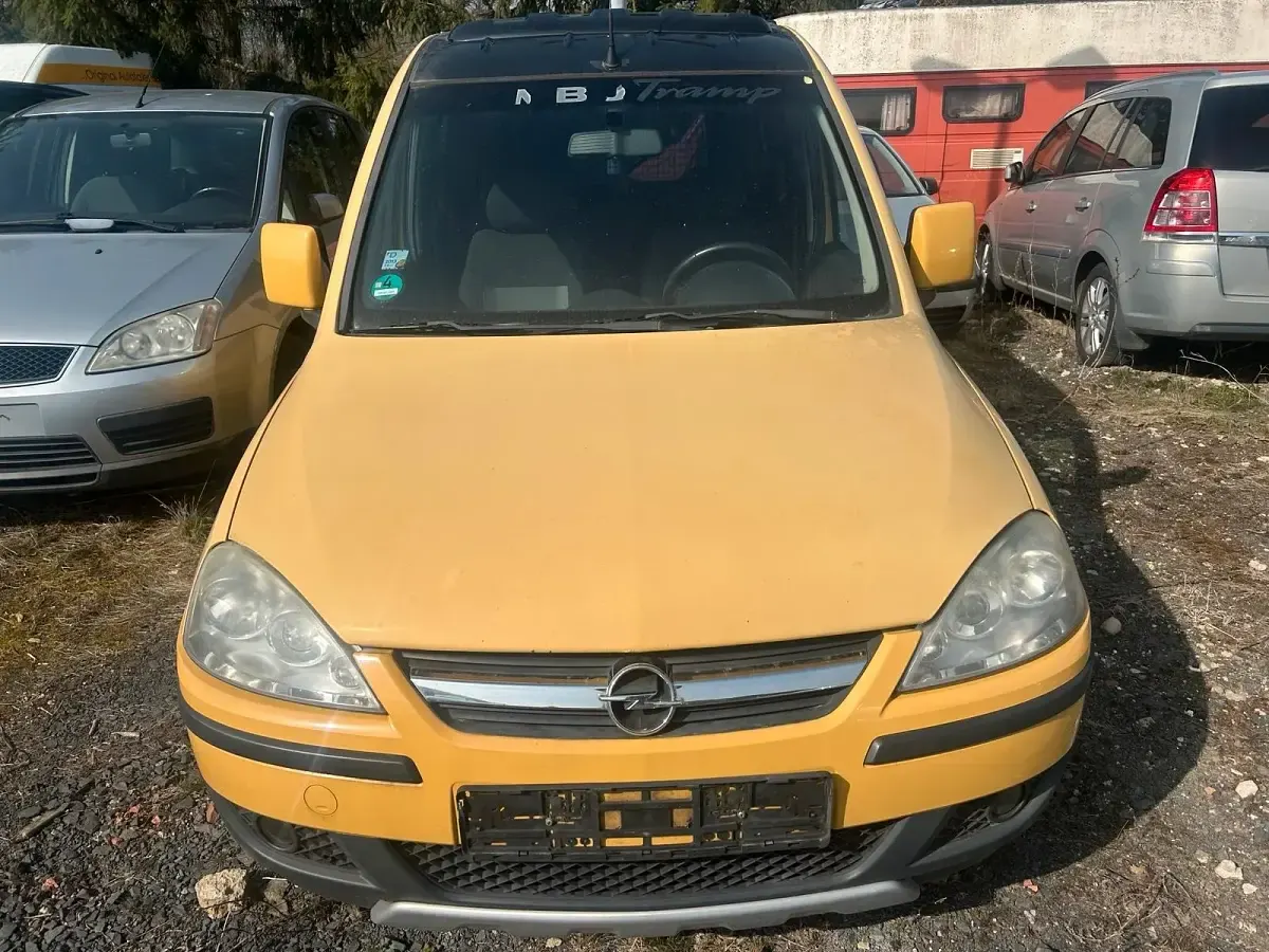 Gebraucht Opel Combo 90 PS (66 kW) 2005 Gelb Van / Kleinbus