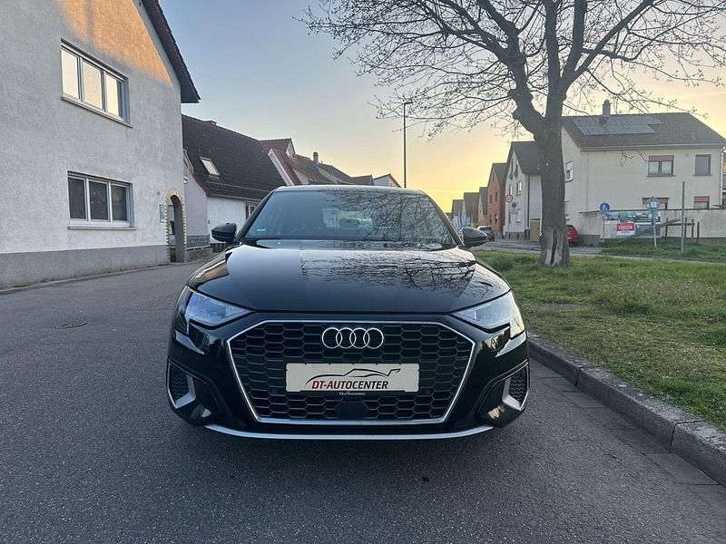Gebraucht Audi A3 Advanced 116 PS (85 kW) 2023 Schwarz Limousine