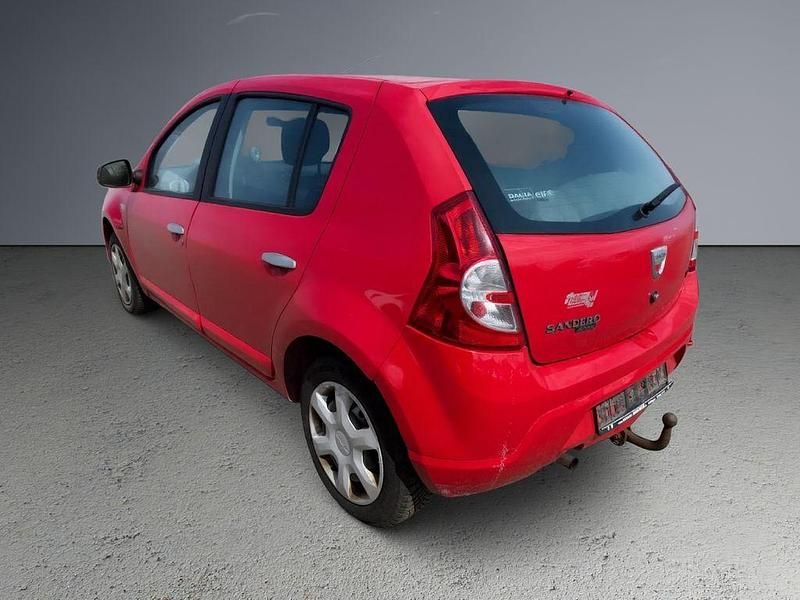 Gebraucht Dacia Sandero Lauréate 87 PS (63 kW) 2009 Rot Limousine