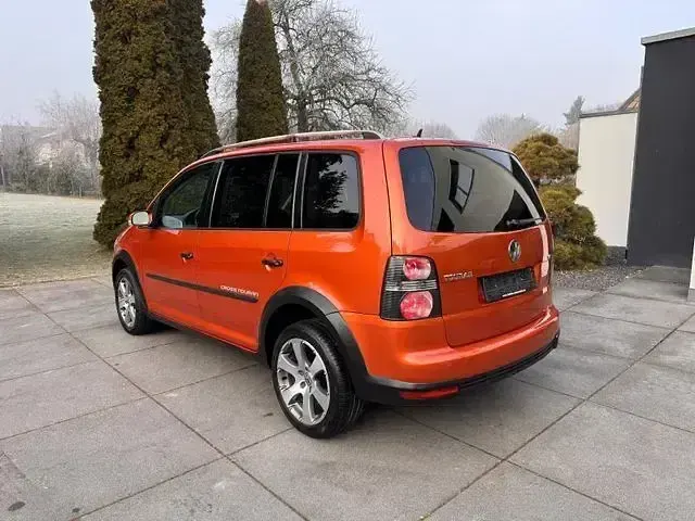 Gebraucht VW Touran Cross 140 PS (102 kW) 2009 Andere Van / Kleinbus