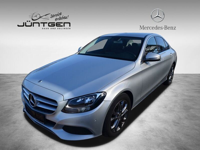 Gebraucht Mercedes C220 Avantgarde 170 PS (125 kW) 2018 Silber metallic Limousine