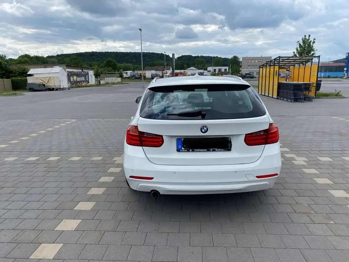 Gebraucht BMW 316 116 PS (85 kW) 2013 Weiß Kombi