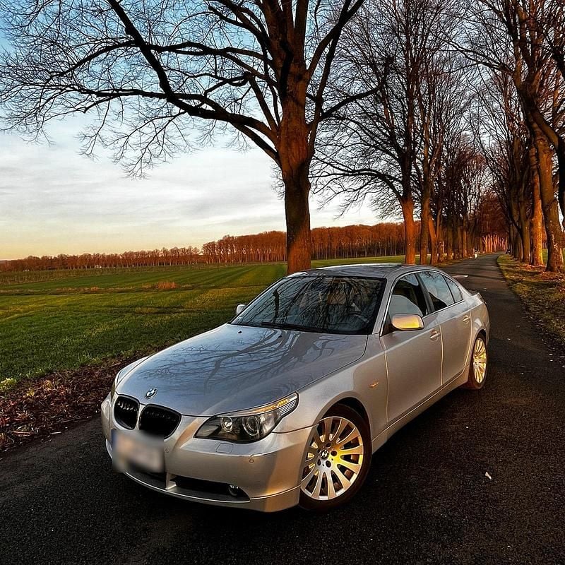 Silber Gebraucht 2003 BMW 530 Limousine | 6.500 € (Etwas zu teuer) - Bild 1/4