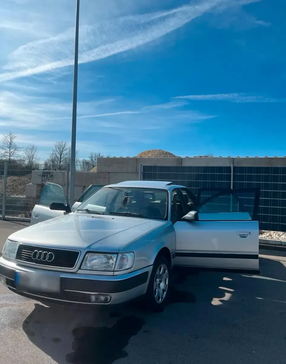 Gebraucht Audi 100 116 PS (85 kW) 1991 Silber Limousine