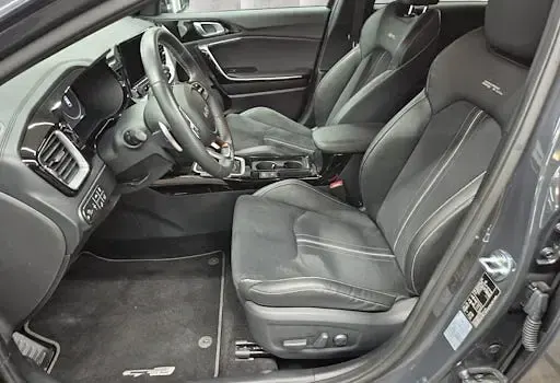 Gebraucht Kia Ceed GT GT-Line 136 PS (100 kW) 2024 Grau Limousine