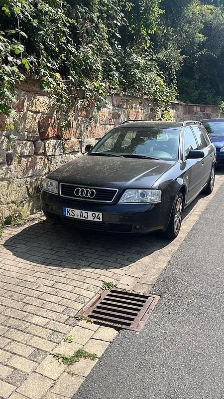 Schwarz Gebraucht 1998 Audi A6 Kombi | 1.200 € (Fairer Preis) - Bild 1/1