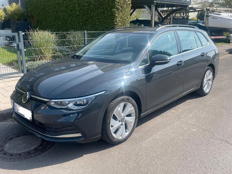 Grau Gebraucht 2021 VW Golf VIII Style Kombi | 17.500 € (Superpreis) - Bild 1/4