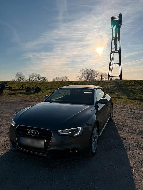 Gebraucht Audi A5 Cabriolet 245 PS (180 kW) 2014 Grau Cabrio