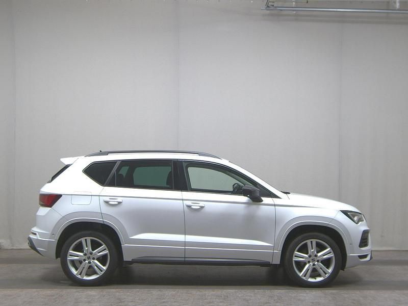 Weiss Gebraucht 2021 Seat Ateca FR-Line SUV | 18.480 € (Guter Preis) - Bild 1/4