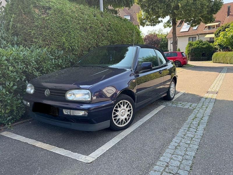 Blau Gebraucht 1995 VW Golf Cabriolet Karmann Cabrio | 1.800 € - Bild 1/4