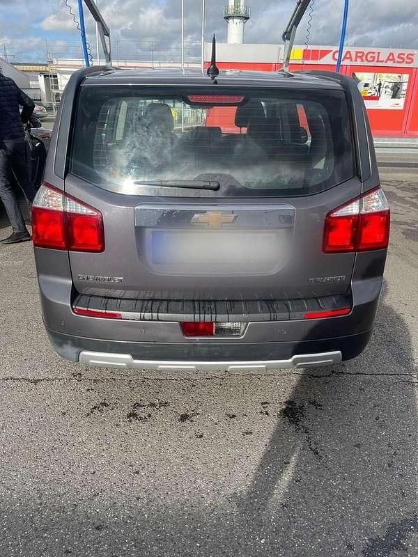 Gebraucht Chevrolet Orlando LT 163 PS (119 kW) 2012 Grau Van / Kleinbus