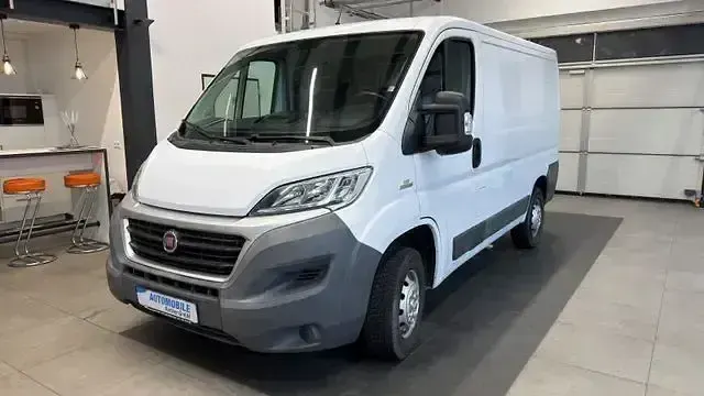 Gebraucht Fiat Ducato 116 PS (85 kW) 2015 Weiß Van