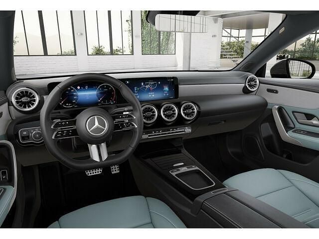 Gebraucht Mercedes CLA200 Advanced Plus 150 PS (110 kW) 2024 Schwarz / kosmosschwarz Coupé