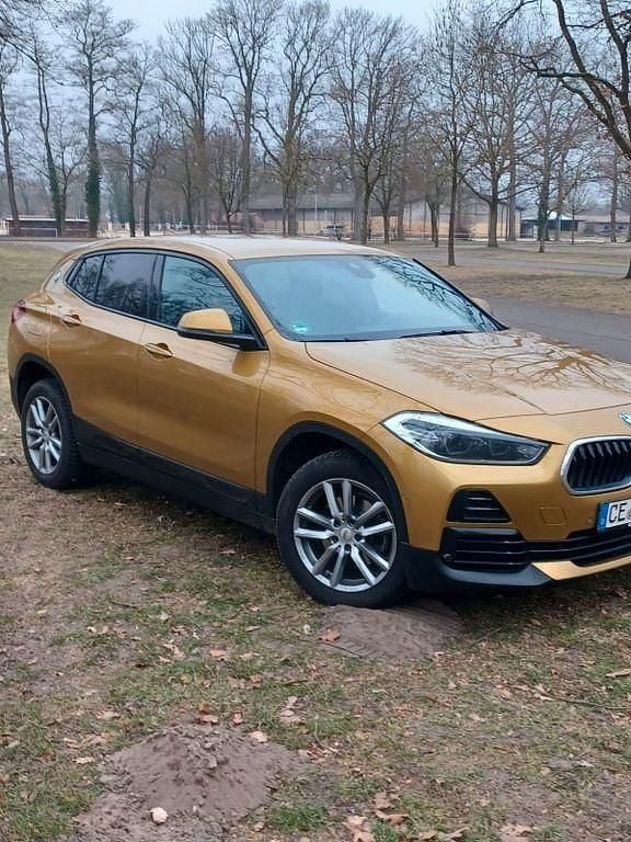 Gold Gebraucht 2021 BMW X2 Sport Line SUV | 27.299 € (Fairer Preis) - Bild 1/1
