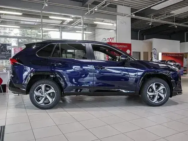Gebraucht Toyota RAV4 Hybrid 306 PS (225 kW) 2025 Blau SUV