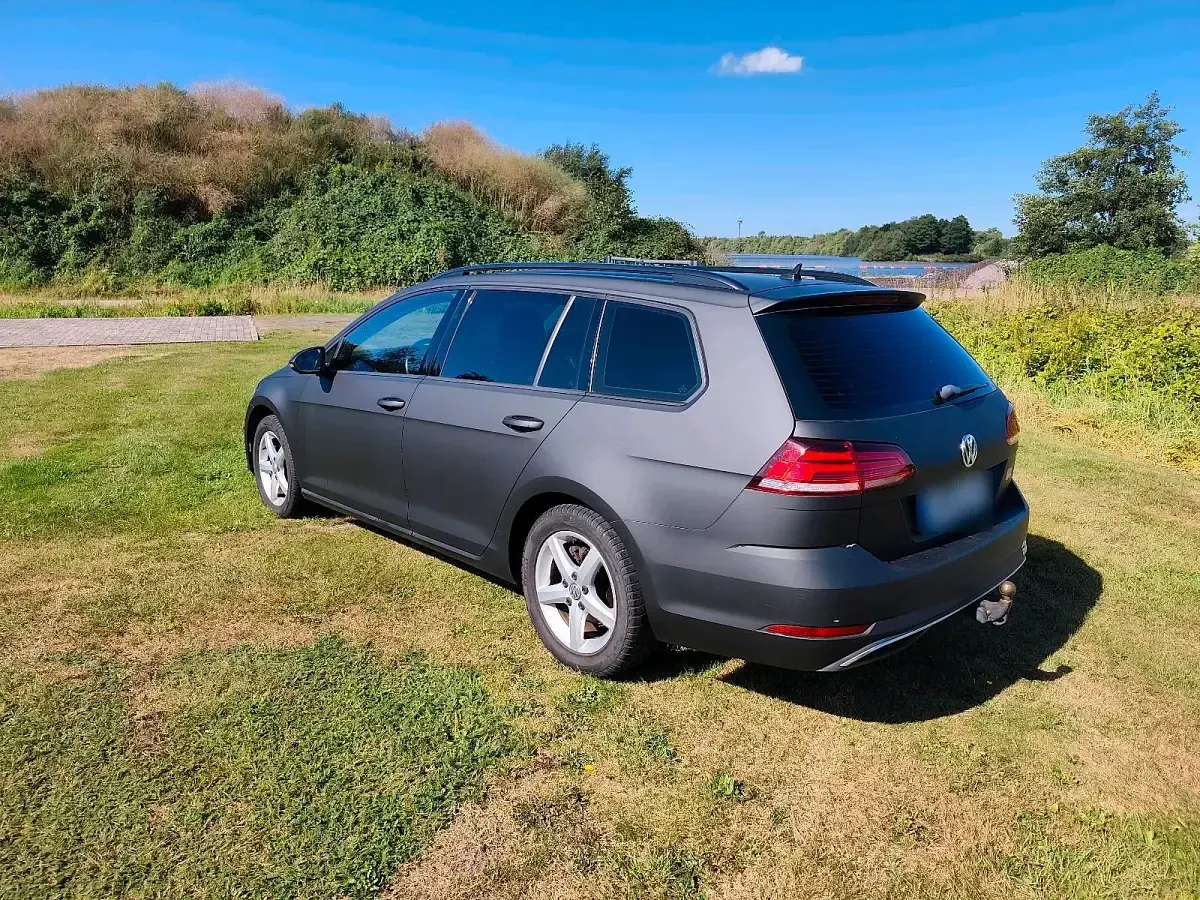 Gebraucht VW Golf VII 116 PS (85 kW) 2017 Grau Kombi