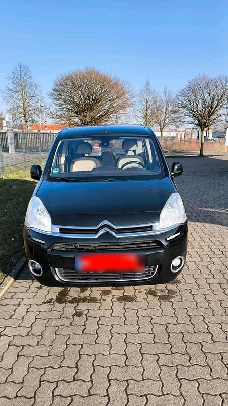 Gebraucht Citroën Berlingo 92 PS (67 kW) 2012 Schwarz Van / Kleinbus