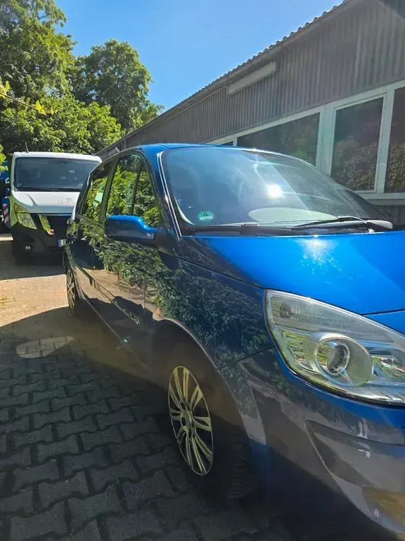 Gebraucht Renault Scénic II Avantage 111 PS (81 kW) 2006 Blau Van / Kleinbus