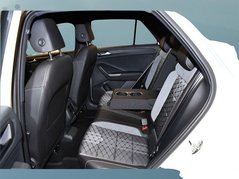 Gebraucht VW T-Roc 150 PS (110 kW) 2023 Weiß SUV