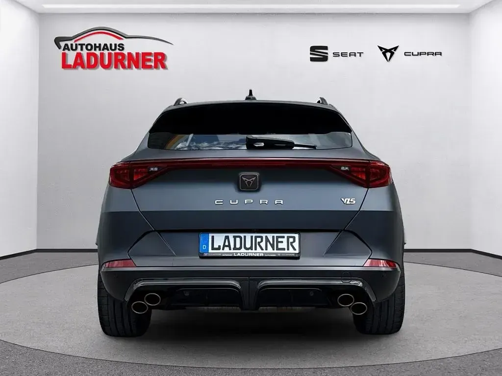 Gebraucht Cupra Formentor VZ 390 PS (286 kW) 2024 Grau SUV