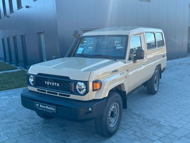 Beige Neu 2025 Toyota Land Cruiser SUV | 62.900 € (Superpreis) - Bild 1/4
