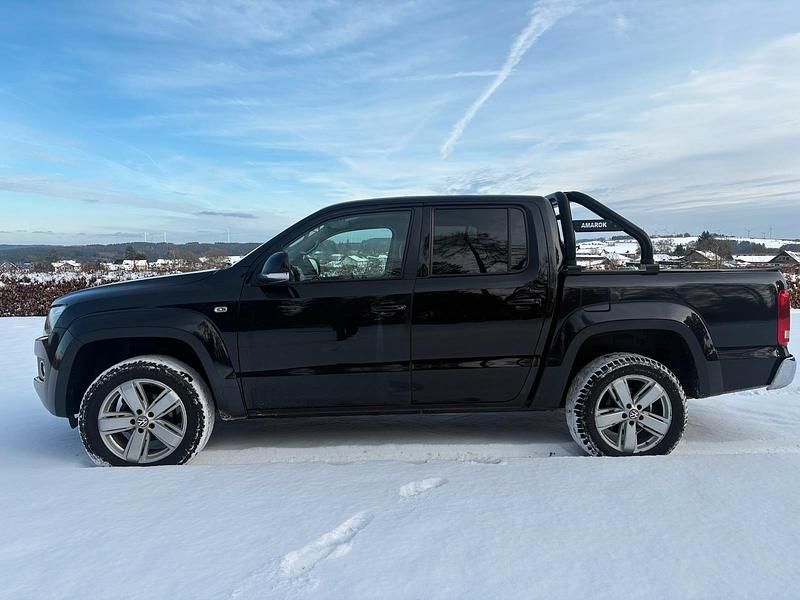 Gebraucht VW Amarok 163 PS (119 kW) 2012 Schwarz Abholung