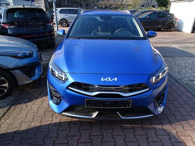 Gebraucht Kia Ceed Sportswagon Vision 141 PS (103 kW) 2022 Blau Kombi
