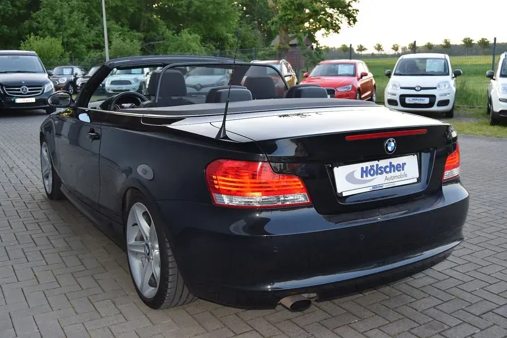 Gebraucht BMW 118 Cabriolet Performance 143 PS (105 kW) 2009 Schwarz Cabrio
