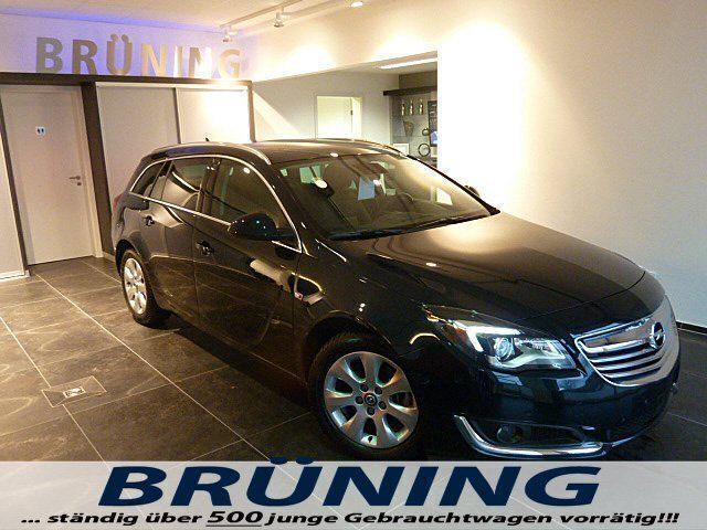 Grün metallic Gebraucht 2014 Opel Insignia Innovation Kombi | 23.395 € - Bild 1/4