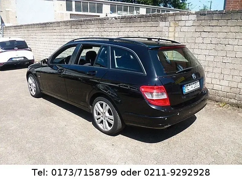Gebraucht Mercedes C180 156 PS (114 kW) 2009 Obsidianschwarz  metalliclack Kombi